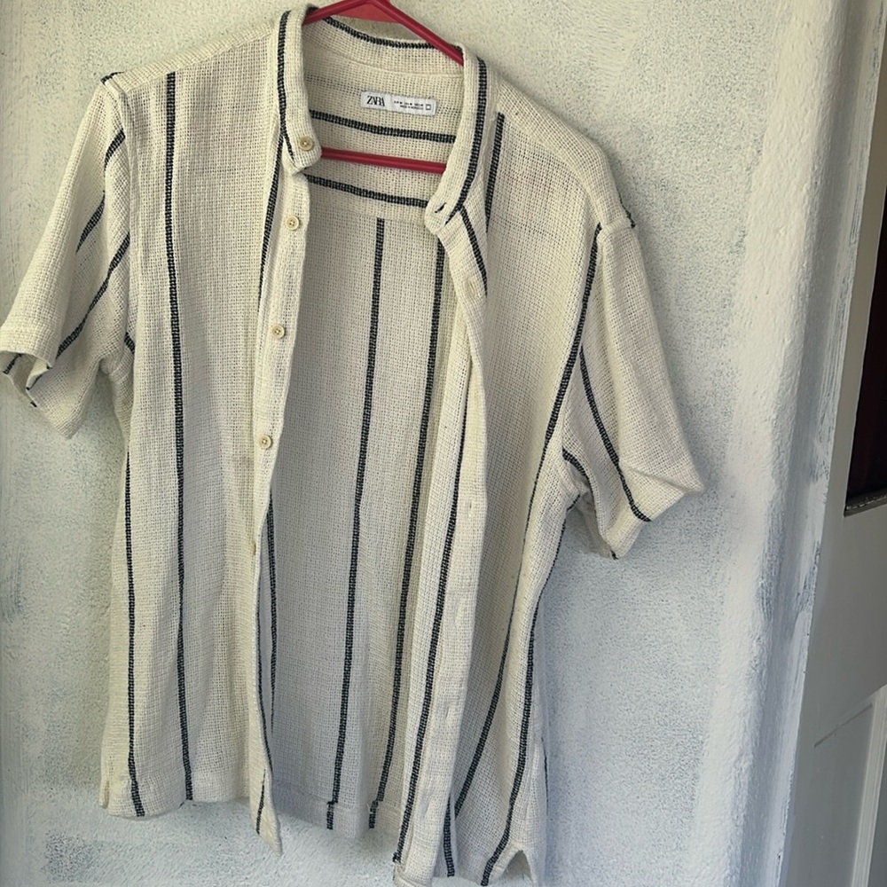 Zara woven button up